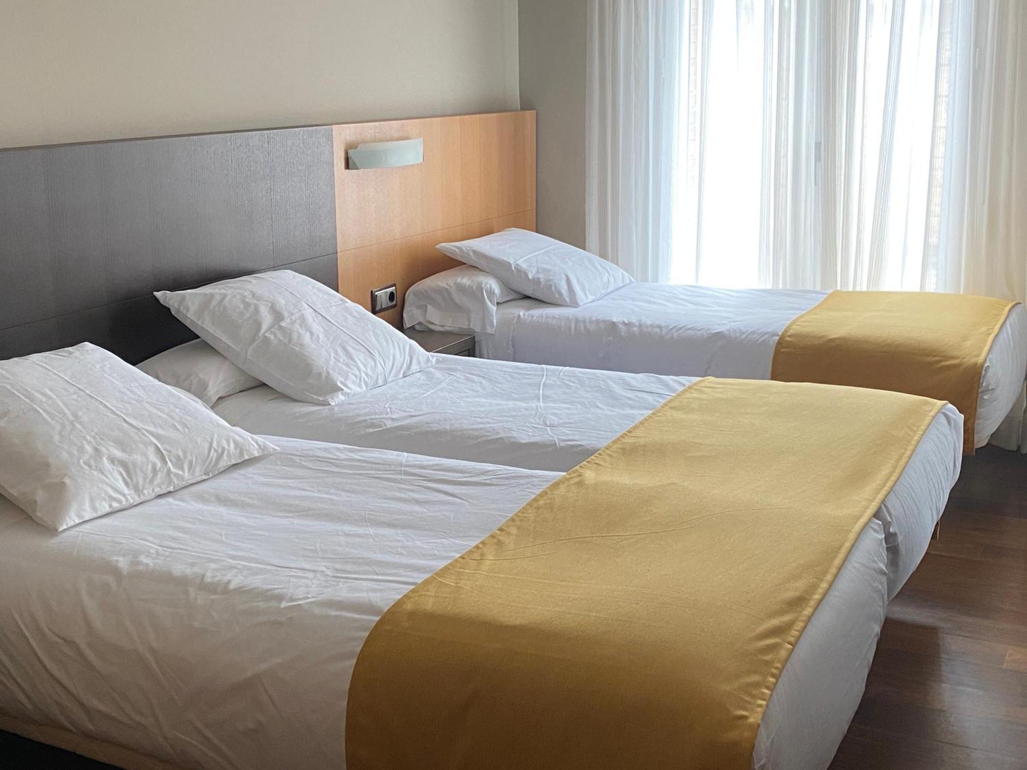 Hotel Rios San Adrián Esterno foto