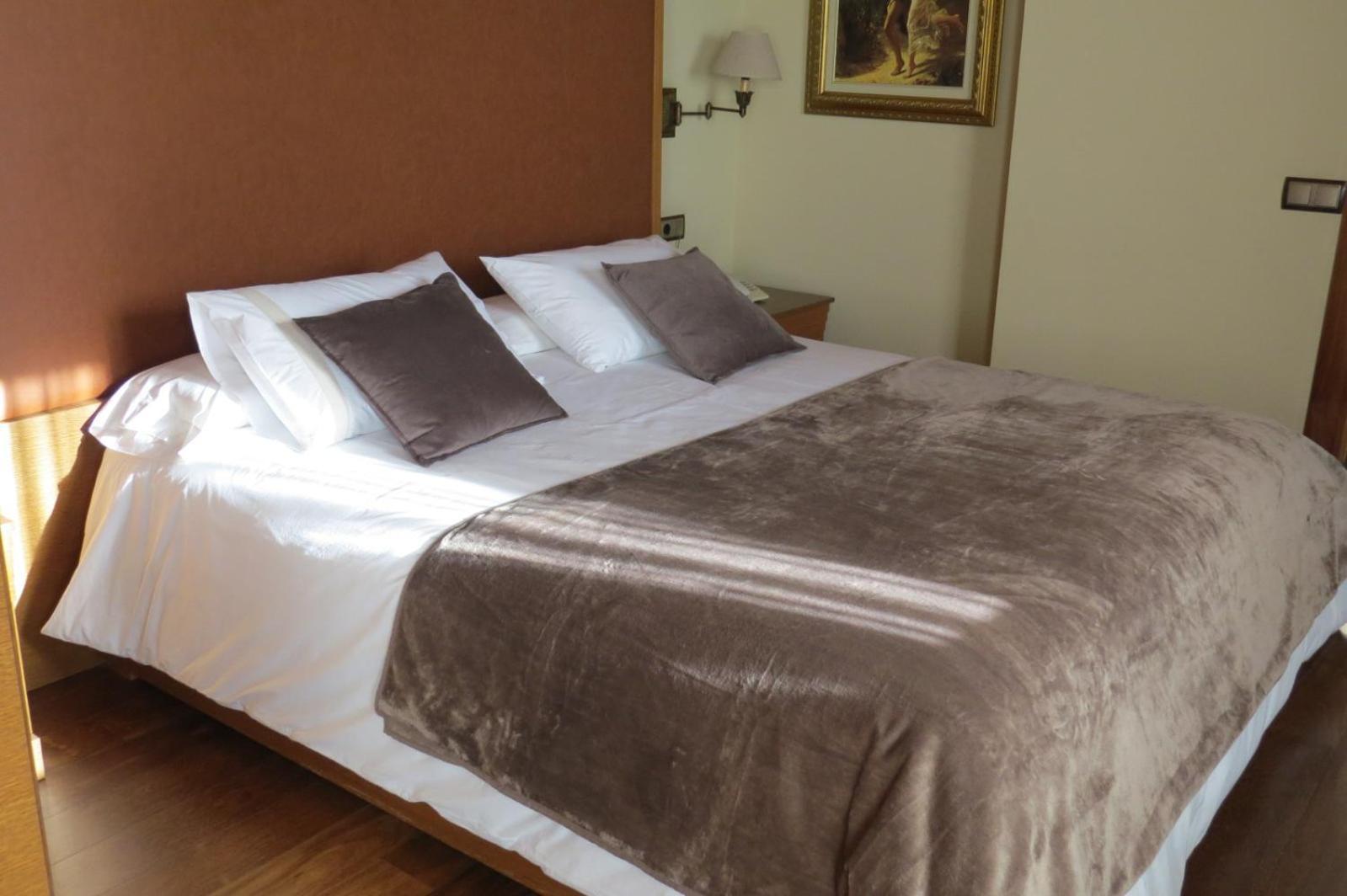 Hotel Rios San Adrián Esterno foto