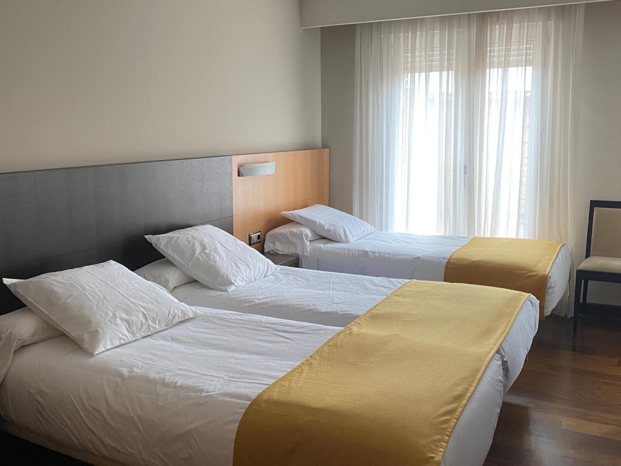 Hotel Rios San Adrián Esterno foto