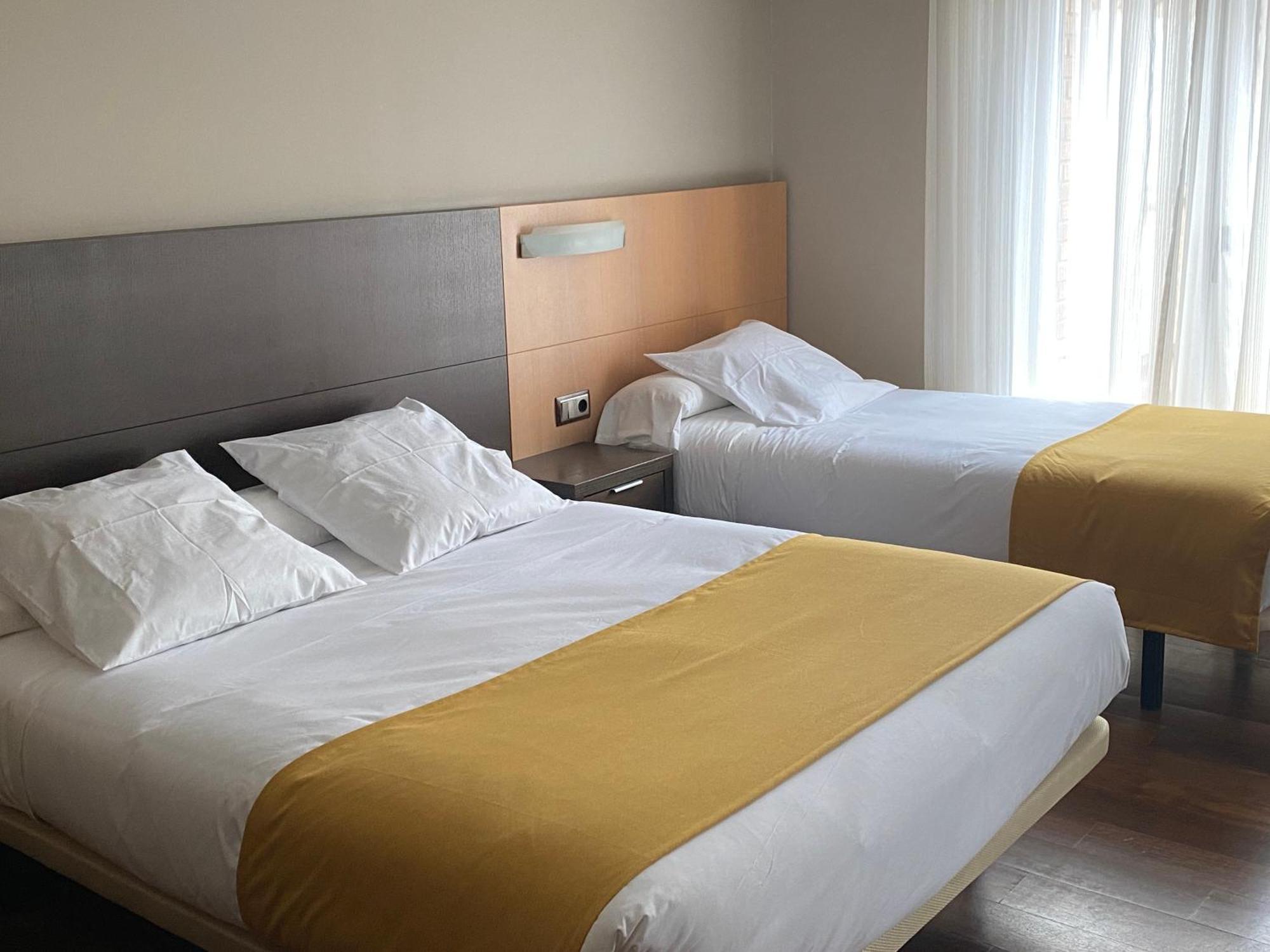 Hotel Rios San Adrián Esterno foto