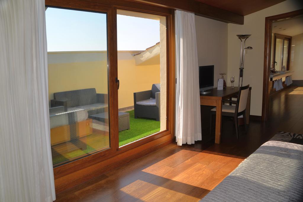 Hotel Rios San Adrián Esterno foto